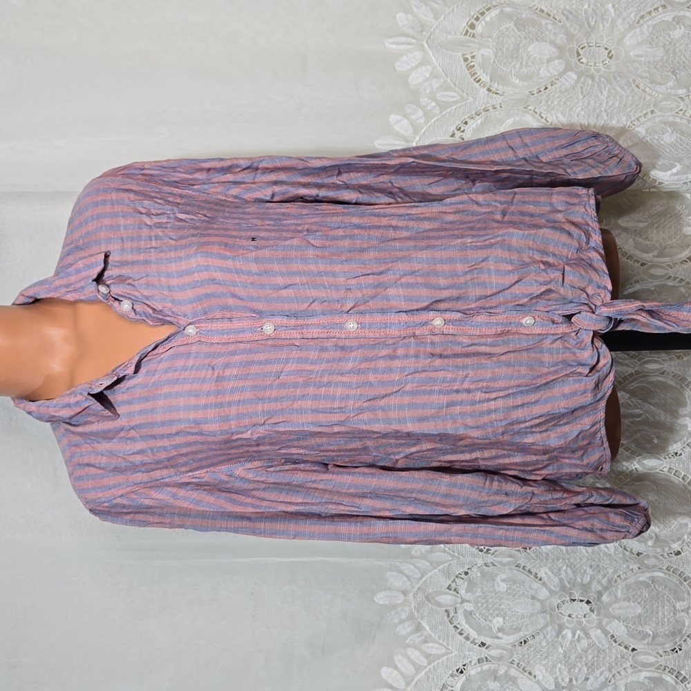 American Eagle Striped Button Down Short/Top sz Medium NWT